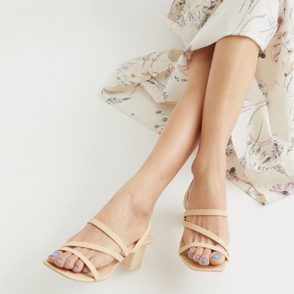 H&M Shoes - H&M Strappy Beige Block Sandals size 8